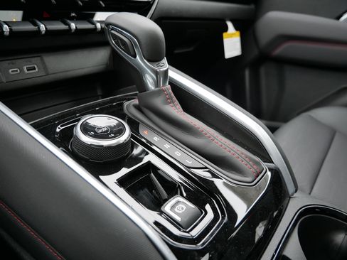 New 2026 Chevrolet Colorado Z71 w/ Technology Package image 20