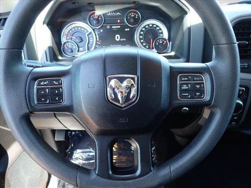 Used 2019 RAM 1500 Express w/ Wheel & Sound Group AWD/4WD image 10