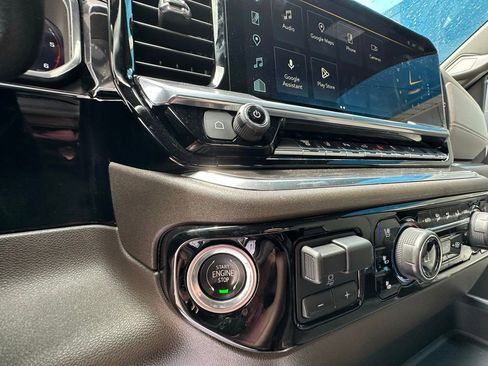 Used 2024 Chevrolet Silverado 2500 LTZ w/ LTZ Convenience Package AWD/4WD image 33