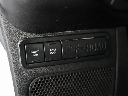 Used 2012 Jeep Wrangler Rubicon AWD/4WD image 41