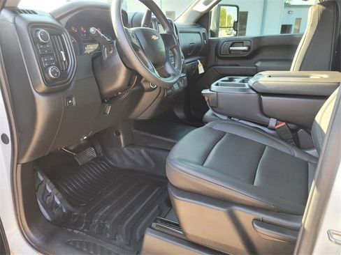 Certified 2025 Chevrolet Silverado 2500 W/T w/ WT/CX Safety Package image 2