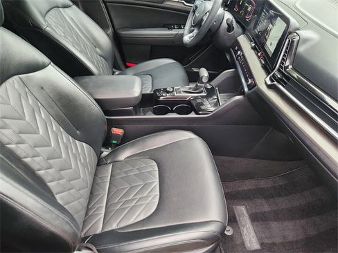 Used 2024 Kia Sportage X-Line w/ X-Line Premium Package image 13