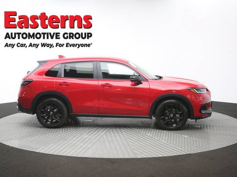 Used 2025 Honda HR-V Sport image 43