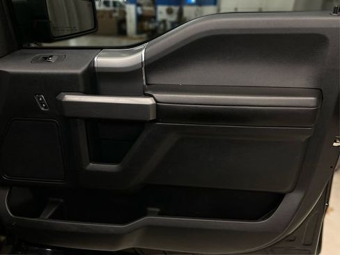 Used 2015 Ford F150 XLT w/ Equipment Group 301A Mid AWD/4WD image 25