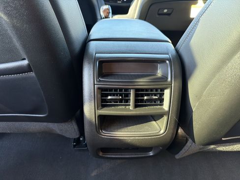 Used 2023 Cadillac XT5 Luxury image 28