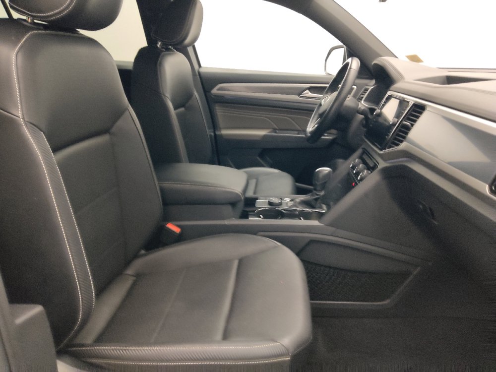 Used 2023 Volkswagen Atlas Cross Sport SEL R-Line AWD/4WD image 21