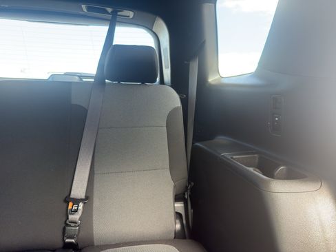 Used 2023 Chevrolet Traverse LT w/ LPO, Floor Liner Package AWD/4WD image 35