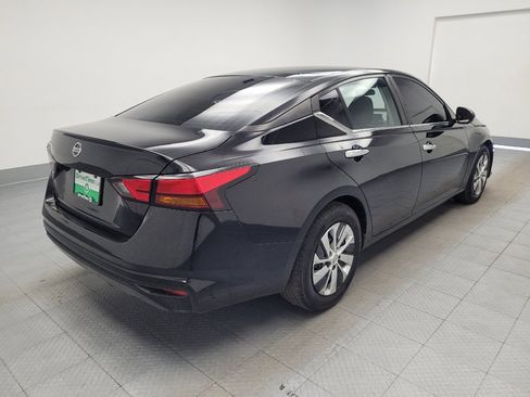 Used 2021 Nissan Altima 2.5 S FWD image 9