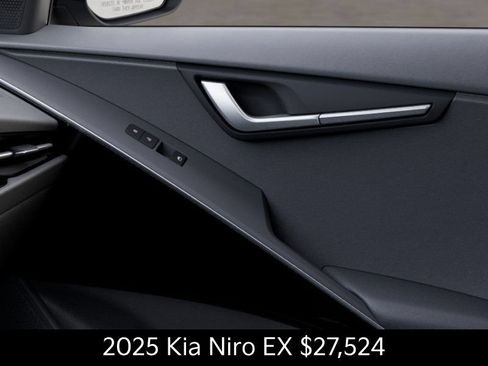 Used 2025 Kia Niro EX FWD image 25