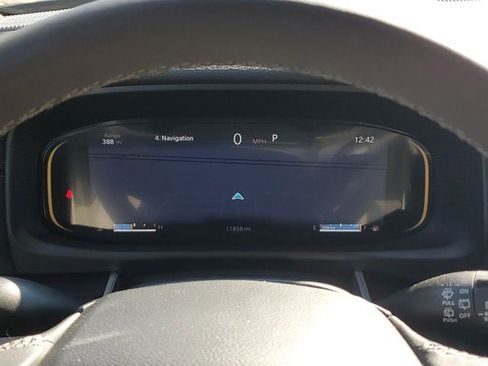 Certified 2024 Jeep Wagoneer 2WD w/ Premium Group I image 29