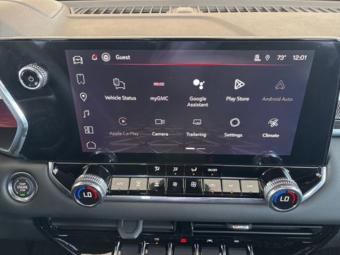 New 2026 GMC Canyon Elevation w/ Convenience Package image 16