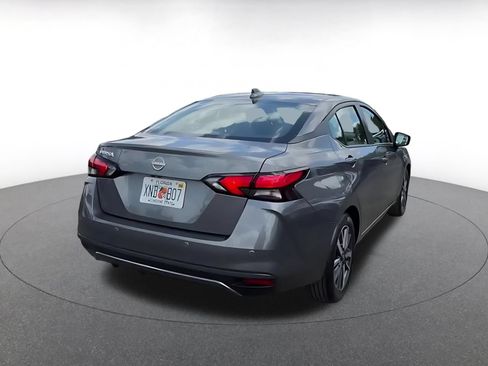 Used 2025 Nissan Versa SV FWD image 14