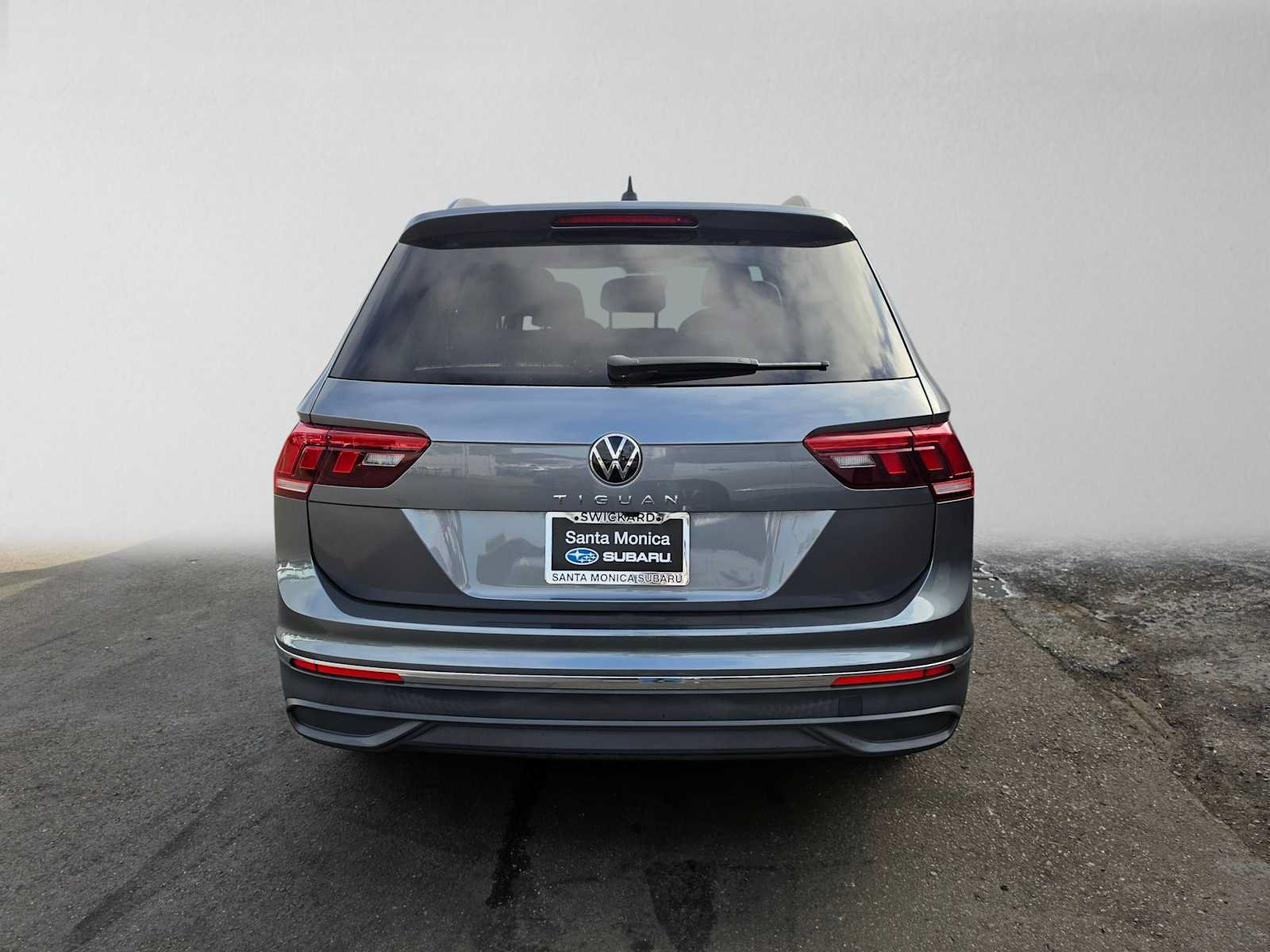Used 2022 Volkswagen Tiguan S FWD image 4
