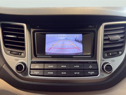 Used 2017 Hyundai Tucson SE w/ SE Popular Package 02 FWD image 19