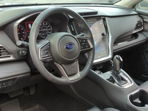 Used 2025 Subaru Outback Touring w/ Popular Package #2 AWD/4WD image 9