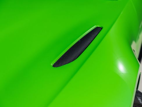 Used 2022 Aston Martin V8 Vantage Coupe RWD image 15