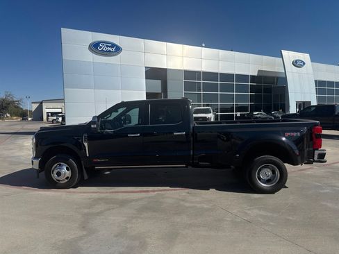 Used 2024 Ford F350 Lariat w/ Lariat Ultimate Package AWD/4WD image 8
