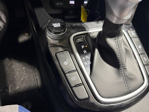Certified 2025 Kia Seltos S image 28