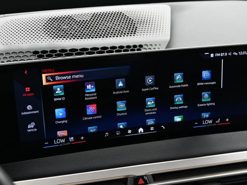 Certified 2024 BMW iX xDrive50 w/ Premium Package image 33