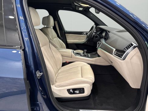 Used 2019 BMW X5 xDrive40i w/ M Sport Package image 50