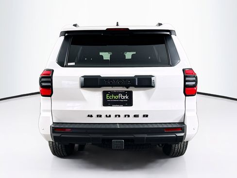 Used 2025 Toyota 4Runner TRD Off-Road image 7