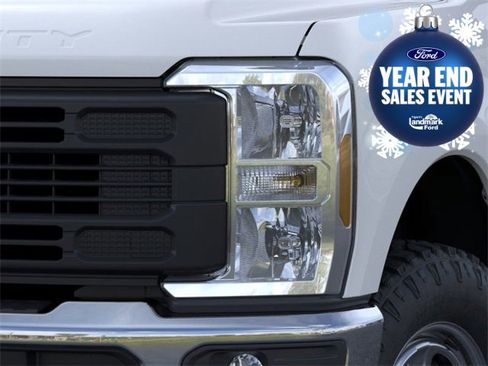 New 2026 Ford F250 XL w/ XL Off-Road Package image 19