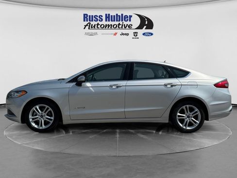 Used 2018 Ford Fusion S FWD image 2