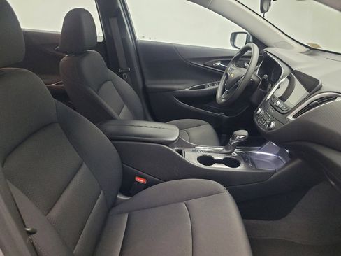 Used 2024 Chevrolet Malibu LT image 21