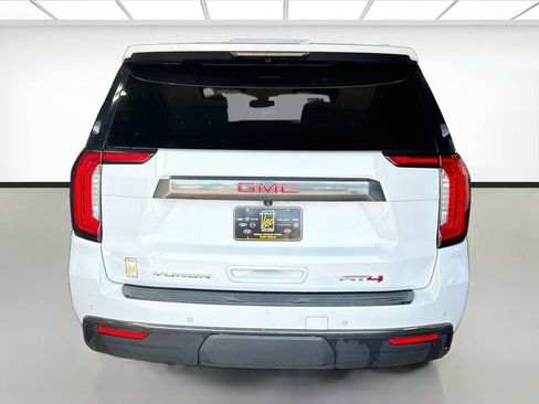 Used 2021 GMC Yukon AT4 w/ Technology Package AWD/4WD image 6