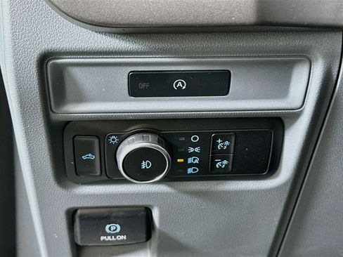 Used 2025 Ford F150 XLT w/ Equipment Group 301A Standard AWD/4WD image 16