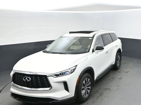 Certified 2023 INFINITI QX60 Pure image 31