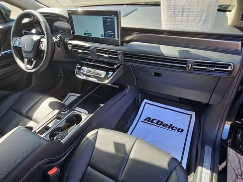Used 2025 Lincoln Corsair Reserve w/ Jet Appearance Package image 30