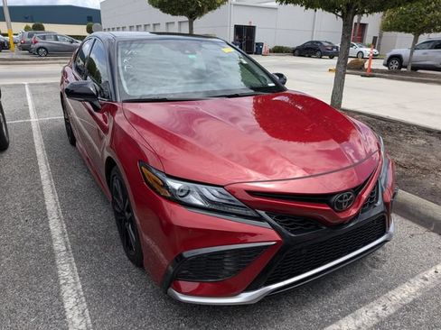 Used 2024 Toyota Camry XSE w/ Navigation Package FWD image 1