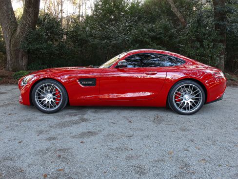 Used 2018 Mercedes-Benz AMG GT S image 7