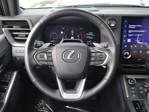 Certified 2024 Lexus GX 550 image 19