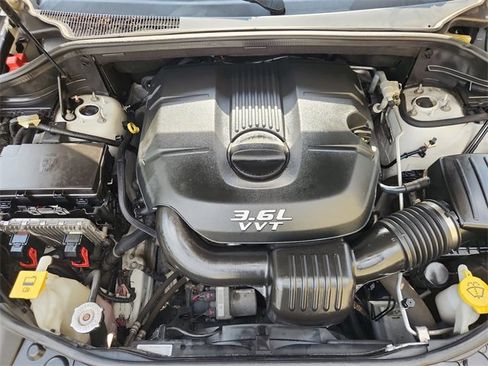 Used 2014 Jeep Grand Cherokee Laredo w/ Security & Convenience Group image 29