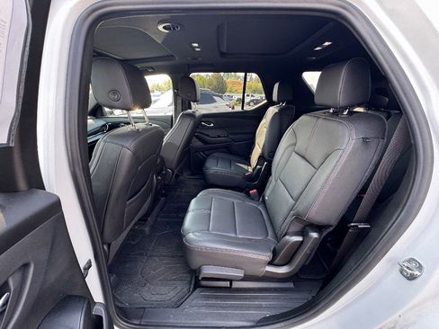 Used 2023 Chevrolet Traverse RS w/ LPO, Floor Liner Package image 16