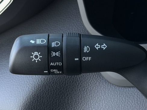 Used 2026 Toyota Tundra Limited AWD/4WD image 22