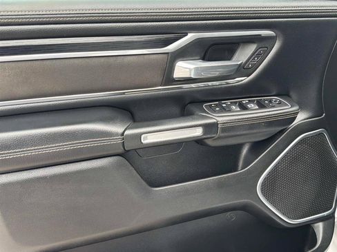Used 2023 RAM 1500 Laramie AWD/4WD image 11