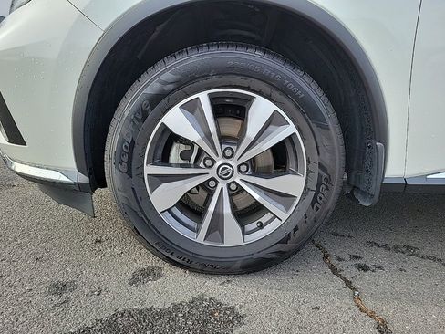 Used 2019 Nissan Murano SV image 9