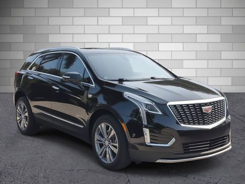 Certified 2025 Cadillac XT5 Premium Luxury image 7