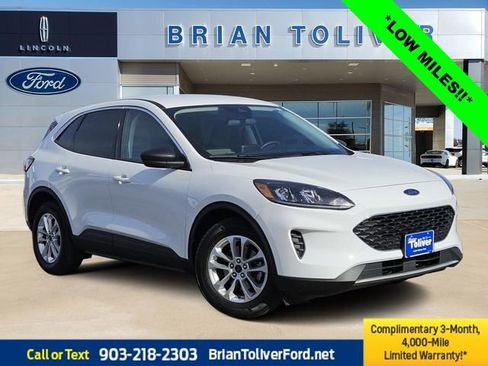 Used 2022 Ford Escape SE w/ Convenience Package image 1