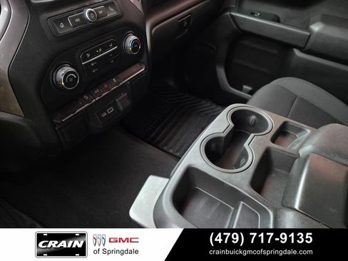 Used 2021 Chevrolet Silverado 1500 Custom Trail Boss AWD/4WD image 18