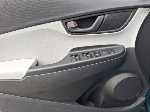 Certified 2023 Hyundai Kona SEL image 13