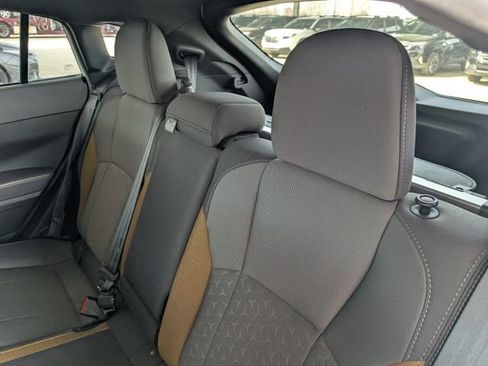 Certified 2025 Subaru Crosstrek 2.5i Sport w/ Crosstrek Mirror Package image 27