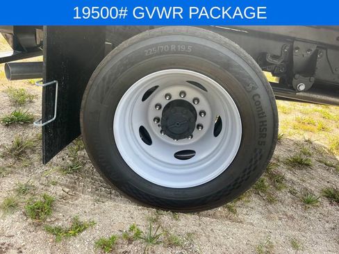 New 2025 Ford F550 4x4 Crew Cab Super Duty image 21