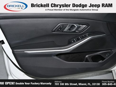 Used 2025 BMW 330i xDrive Sedan AWD/4WD image 11