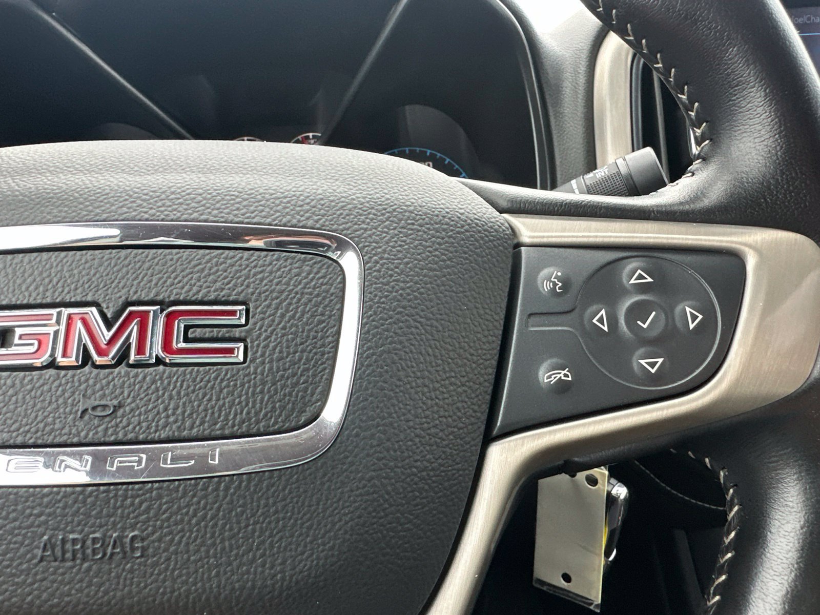 Used 2022 GMC Canyon Denali AWD/4WD image 53