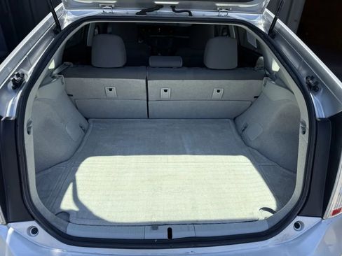 Used 2013 Toyota Prius Three image 15