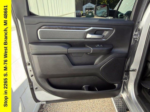 Used 2023 RAM 1500 Big Horn AWD/4WD image 24